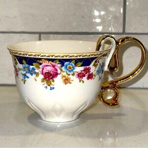 Vintage Grace’s Teaware Floral & Gold Teacup